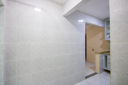 Apartamento à venda com 68m², 2 quartos e 1 vaga Apartamento à venda com 68m², 2 quartos e 1 vagaÁrea de serviço