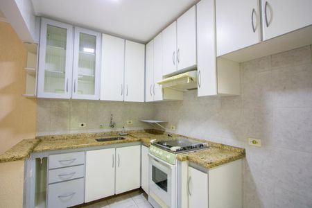 Apartamento à venda com 68m², 2 quartos e 1 vaga Apartamento à venda com 68m², 2 quartos e 1 vagaCozinha