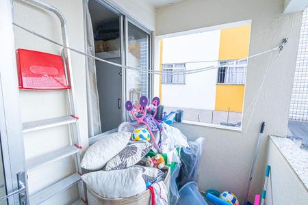 Varanda de apartamento à venda com 2 quartos, 56m² em Itamarati, Belo Horizonte
