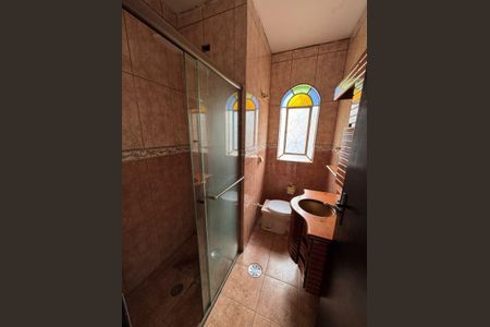 Banheiro de casa para alugar com 4 quartos, 150m² em Vila Santa Isabel, São Paulo