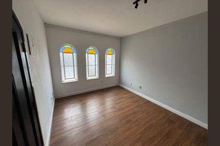 Sala de casa para alugar com 4 quartos, 150m² em Vila Santa Isabel, São Paulo