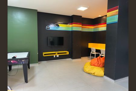 Apartamento para alugar com 73m², 3 quartos e 1 vaga Apartamento para alugar com 73m², 3 quartos e 1 vagaSalão de jogos