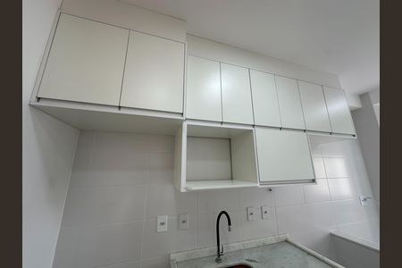 Apartamento para alugar com 73m², 3 quartos e 1 vaga Apartamento para alugar com 73m², 3 quartos e 1 vagaCozinha - Armários
