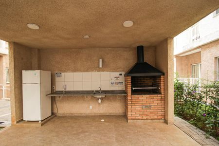Apartamento para alugar com 38m², 2 quartos e sem vagaÁrea comum - Churrasqueira