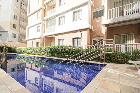 Apartamento para alugar com 38m², 2 quartos e sem vagaÁrea comum - Piscina