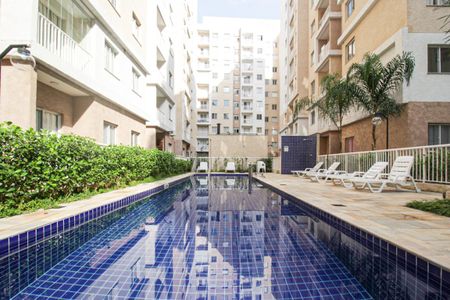Apartamento para alugar com 38m², 2 quartos e sem vagaÁrea comum - Piscina
