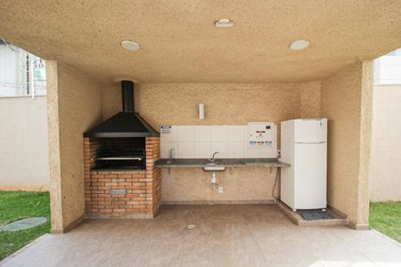 Apartamento para alugar com 38m², 2 quartos e sem vagaÁrea comum - Churrasqueira