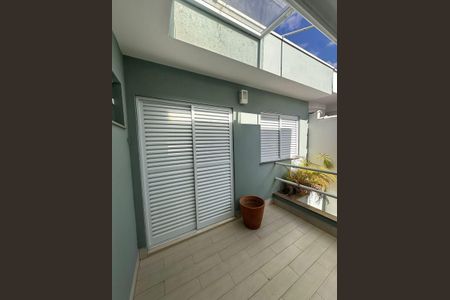 Área externa de casa à venda com 3 quartos, 177m² em Jardim Nova Petropolis, São Bernardo do Campo