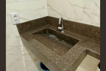 Apartamento para alugar com 44m², 2 quartos e 1 vaga Apartamento para alugar com 44m², 2 quartos e 1 vagaBanheiro