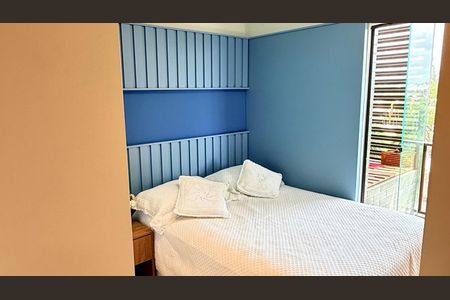 Sala/Quarto de apartamento para alugar com 1 quarto, 34m² em Stella Maris, Salvador