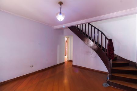 Sala de casa à venda com 2 quartos, 136m² em Vila Bertioga, São Paulo