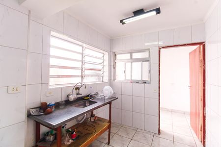 Casa à venda com 136m², 2 quartos e 3 vagas Casa à venda com 136m², 2 quartos e 3 vagasCozinha