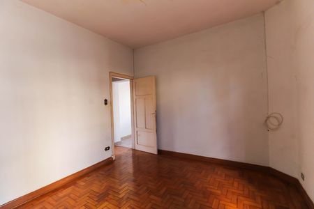 Casa à venda com 136m², 2 quartos e 3 vagas Casa à venda com 136m², 2 quartos e 3 vagasQuarto 2