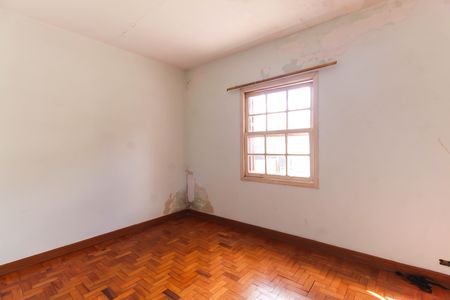 Casa à venda com 136m², 2 quartos e 3 vagas Casa à venda com 136m², 2 quartos e 3 vagasQuarto 1