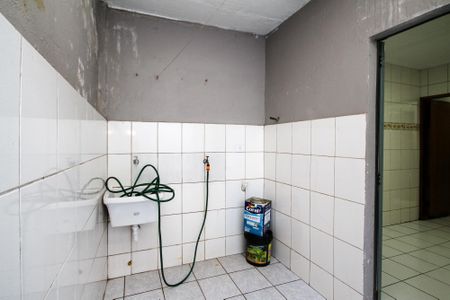Casa para alugar com 90m², 3 quartos e sem vagaLavanderia
