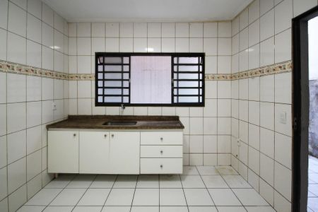 Casa para alugar com 90m², 3 quartos e sem vagaCozinha