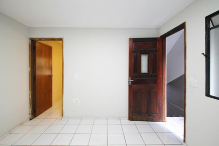 Sala de casa para alugar com 3 quartos, 90m² em Parque Jandaia, Carapicuíba