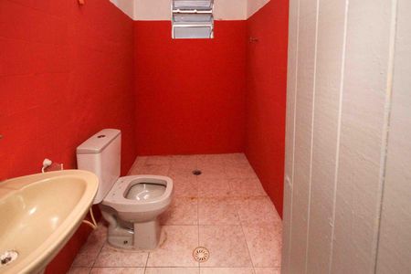 Banheiro de casa para alugar com 1 quarto, 90m² em Vila Bela, São Paulo
