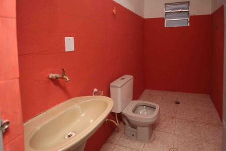 Casa para alugar com 90m², 1 quarto e sem vaga Casa para alugar com 90m², 1 quarto e sem vagaBanheiro