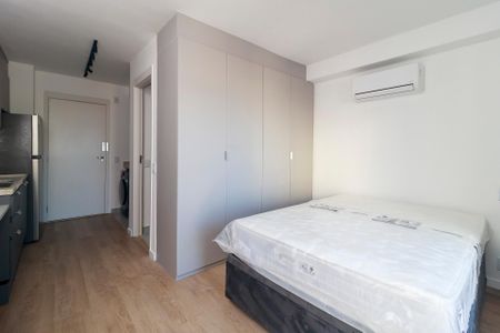 Apartamento para alugar com 28m², 0 quarto e sem vaga Apartamento para alugar com 28m², 0 quarto e sem vagaStudio