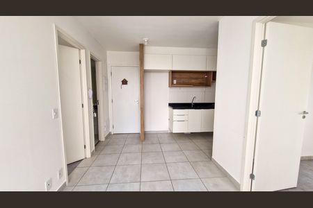 Sala de apartamento para alugar com 2 quartos, 35m² em Jardim Taquaral, São Paulo