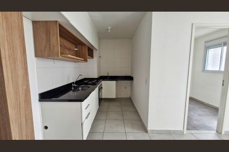 Cozinha de apartamento à venda com 2 quartos, 35m² em Jardim Taquaral, São Paulo