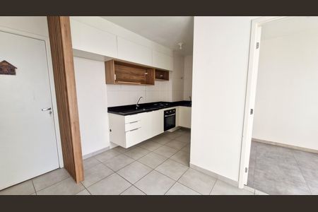 Sala de apartamento para alugar com 2 quartos, 35m² em Jardim Taquaral, São Paulo