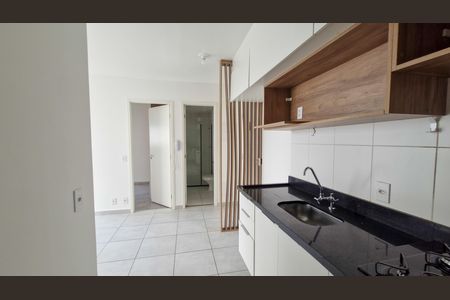 Cozinha de apartamento à venda com 2 quartos, 35m² em Jardim Taquaral, São Paulo