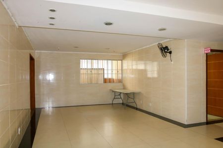 Apartamento à venda com 95m², 3 quartos e 1 vaga Apartamento à venda com 95m², 3 quartos e 1 vagaSalão de festas