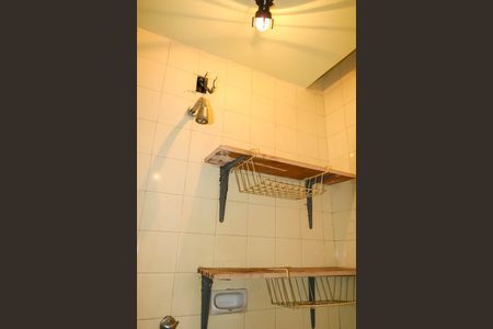 Apartamento à venda com 95m², 3 quartos e 1 vaga Apartamento à venda com 95m², 3 quartos e 1 vagaBanheiro de Serviço