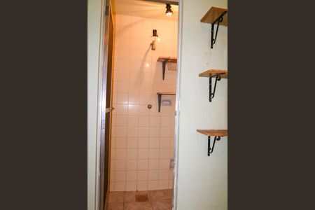Apartamento à venda com 95m², 3 quartos e 1 vaga Apartamento à venda com 95m², 3 quartos e 1 vagaBanheiro de Serviço