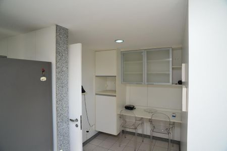 Apartamento para alugar com 110m², 3 quartos e 3 vagas Apartamento para alugar com 110m², 3 quartos e 3 vagasCozinha