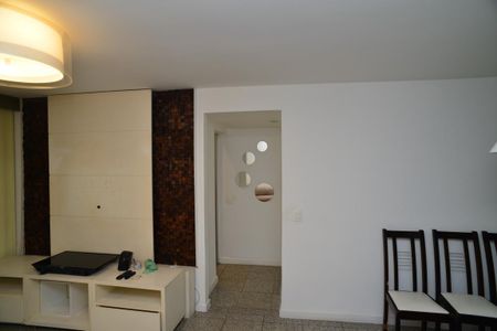 Apartamento para alugar com 110m², 3 quartos e 3 vagas Apartamento para alugar com 110m², 3 quartos e 3 vagasSala