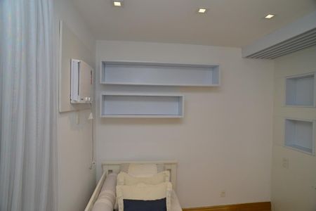 Apartamento para alugar com 110m², 3 quartos e 3 vagas Apartamento para alugar com 110m², 3 quartos e 3 vagasQuarto