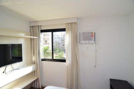 Apartamento para alugar com 110m², 3 quartos e 3 vagas Apartamento para alugar com 110m², 3 quartos e 3 vagasSuíte