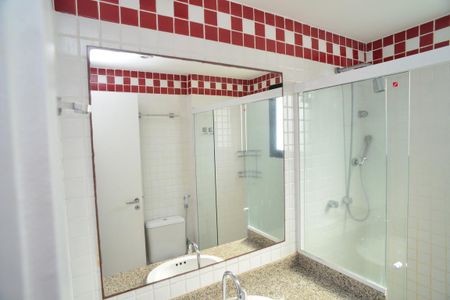 Apartamento para alugar com 110m², 3 quartos e 3 vagas Apartamento para alugar com 110m², 3 quartos e 3 vagasBanheiro Social