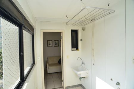 Apartamento para alugar com 110m², 3 quartos e 3 vagas Apartamento para alugar com 110m², 3 quartos e 3 vagasÁrea de Serviço