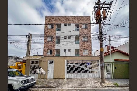 Apartamento para alugar com 46m², 2 quartos e 1 vaga Apartamento para alugar com 46m², 2 quartos e 1 vagaFachada