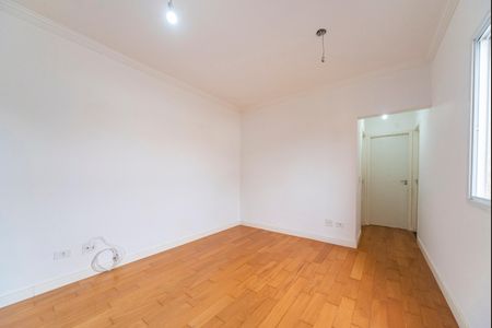 Sala de apartamento para alugar com 2 quartos, 46m² em Parque Industriario, Santo André