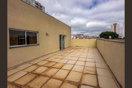Apartamento para alugar com 46m², 2 quartos e 1 vaga Apartamento para alugar com 46m², 2 quartos e 1 vagaVaranda da Área comum - Salão de festas