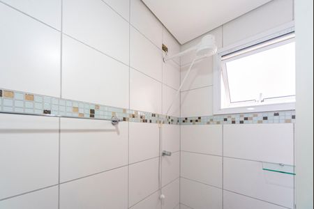 Apartamento para alugar com 46m², 2 quartos e 1 vaga Apartamento para alugar com 46m², 2 quartos e 1 vagaBanheiro