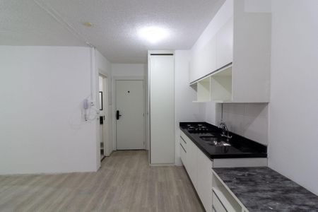 Studio para alugar com 25m², 1 quarto e sem vaga Studio para alugar com 25m², 1 quarto e sem vagaCozinha