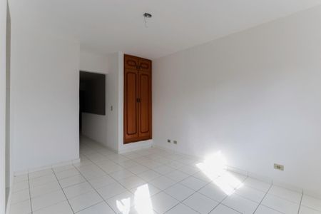 Casa para alugar com 135m², 3 quartos e 2 vagas Casa para alugar com 135m², 3 quartos e 2 vagasSuíte
