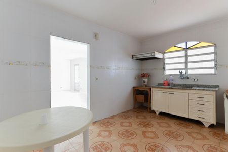 Casa para alugar com 135m², 3 quartos e 2 vagas Casa para alugar com 135m², 3 quartos e 2 vagasCozinha