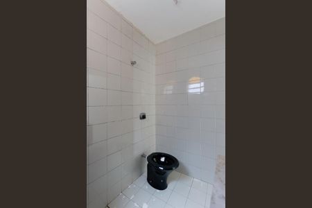 Casa para alugar com 135m², 3 quartos e 2 vagas Casa para alugar com 135m², 3 quartos e 2 vagasBanheiro social