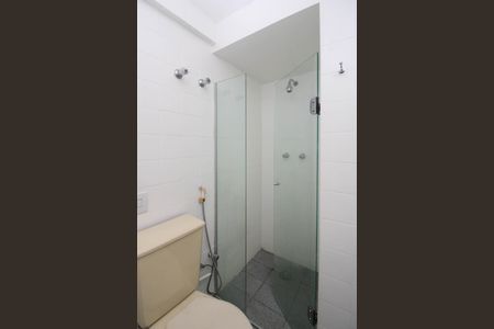 Apartamento para alugar com 80m², 2 quartos e 2 vagas Apartamento para alugar com 80m², 2 quartos e 2 vagasBanheiro