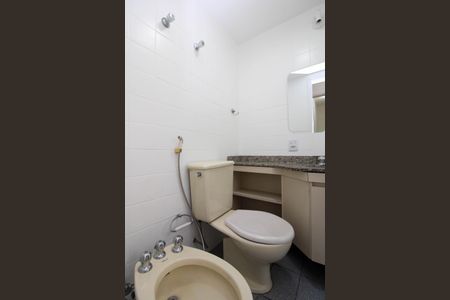 Apartamento para alugar com 80m², 2 quartos e 2 vagas Apartamento para alugar com 80m², 2 quartos e 2 vagasBanheiro Suíte