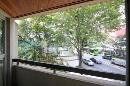 Apartamento para alugar com 80m², 2 quartos e 2 vagas Apartamento para alugar com 80m², 2 quartos e 2 vagasVista Quarto