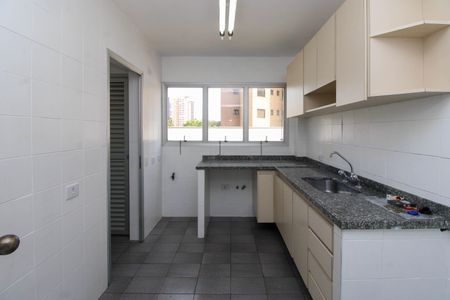 Apartamento para alugar com 80m², 2 quartos e 2 vagas Apartamento para alugar com 80m², 2 quartos e 2 vagasCozinha