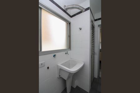 Apartamento para alugar com 80m², 2 quartos e 2 vagas Apartamento para alugar com 80m², 2 quartos e 2 vagasÁrea de Serviço